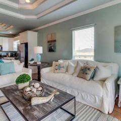 Bahamas Beachfront Bliss 4BR Family Retreat