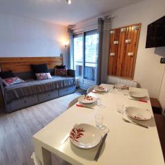 Charmant 2 Pièces Cabine, Proche Pistes, Balcon, Cuisine Équipée, Idéal Famille - Les Adrets - FR-1-771-61