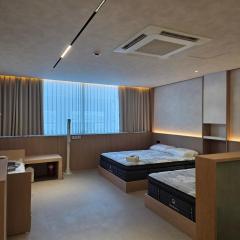 Brand New Euljiro Local Stay - Walk to Myeongdong