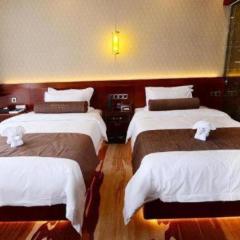 James Joyce Coffetel Golmud Huaxing Plaza Branch