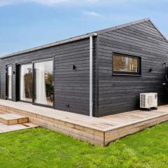 Charming Newly Built Cottage 300 M From Beach