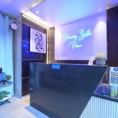 Blooming Beds Signature