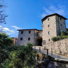 Le Case di Rosie, Tuscan Mountain View House with Pool