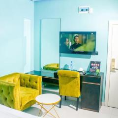 Paradox Suites Hotel