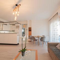 MetroEase Family Stay Apartment by RentalsPro
