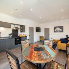 Dockside Apt, Quay Views, City Vibes