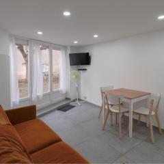 Appartement dans maison atypique