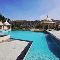 Kanooja palace resort