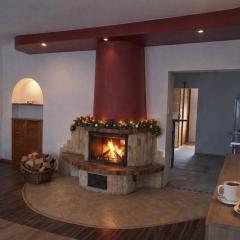 Apartament z kominkiem