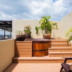 Stunning Penthouse with private terrace center SMA