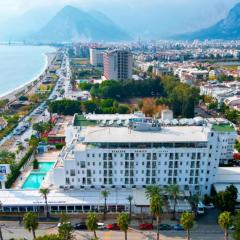 Sealife Family Resort Hotel