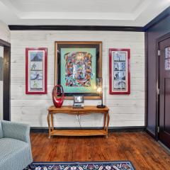 Historic 1920s Stay, Columbia House Unit A apts