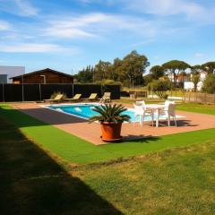 Chalet con Piscina Privada, Jardín y Gran Capacidad 18 personas