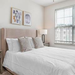 Landing Apartments - The Drake at Deerwood