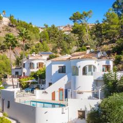 Villa Kmar by Villa Plus