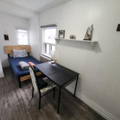Affordable/Quiet Private Room