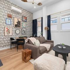 Casa Hotels McCaul- Queen Suite w Netflix & AC