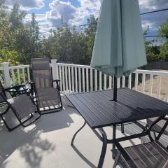 Private 2 Home Haven - Walk 2 Beach, Free Parking