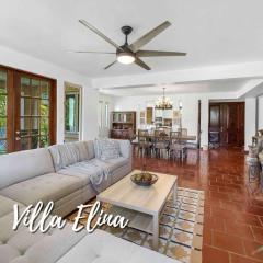 Quaint villa Beach access Elina