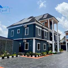 Grand T Abode Luxury Apartment