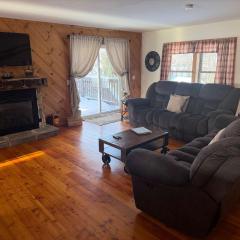 Family-Friendly 3BR Near Ellicottville