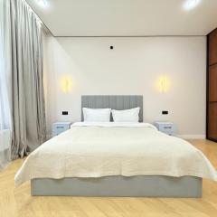 Евродвушка Crystal шаг до метро, сердце города