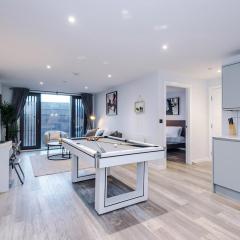 Birmingham City centre, Pool table, Spacious