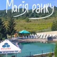 Green Hill Apartments