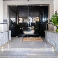 Aptos completos em condomínio a 130 m da Praia do Morro - GFTs