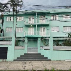 30m Praia Grande - 2 Garagens - Fechadura Digital