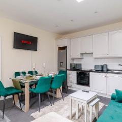 2 Bedroom Apartment, Easy Central London & Heathrow Access