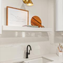 Laurelwood Condominiums 204