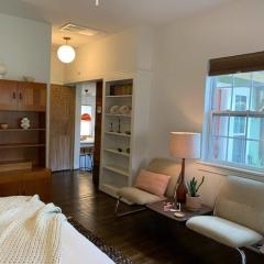 the escape - with pool & hot tub at The Ponderosa