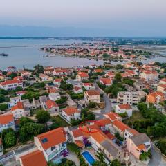 Holiday house with a parking space Nin, Zadar - 25006