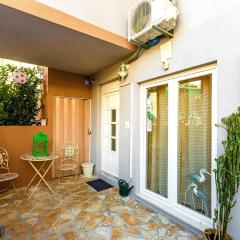 Family-friendly apartments with swimming pool Split - 14401