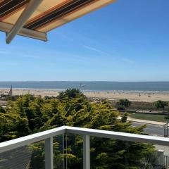 Appartement vue mer pour 2 avec balcon et parking - FR-1-364-186