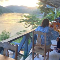 Mekong Backpackers