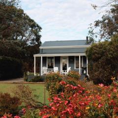 Wattle - The Yanakie House - Wilsons Promontory
