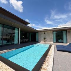 Villa Nadsuree Ao-Nang Modern House