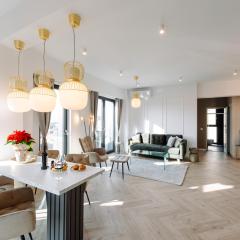 Luma Central Viewpoint with Private Underground Parking