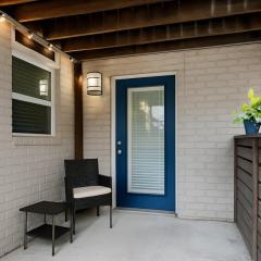 LongStayDiscount poolgymbbq KINGbed theHeights