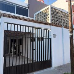 Casa planta Alta 2 cuartos 1 baño y Casa planta Baja 2 cuartos 1 baño