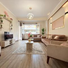 Palace View Royal Home