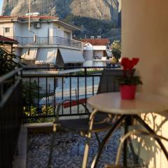 Bill Kostas Central Apartment