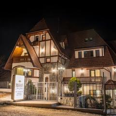 RUELLE Chateau Boutique