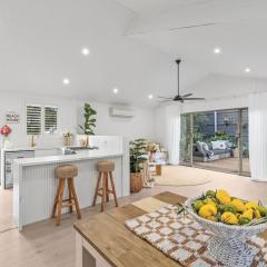 The Retreat - Sleeps 6 - Pet Friendly - Renovated!