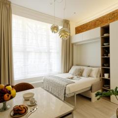 Notting Hill area- Private studio -Ground floor.