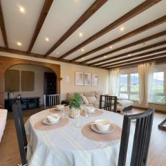 Chalet con piscina, jacuzzi y vistas al mar, a 5 min del puerto de Cudillero