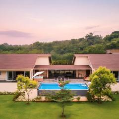 StayVista's The Tavern At Canary Farms - Mountain-View Luxury Mansion with Infinity Pool & Games Zone