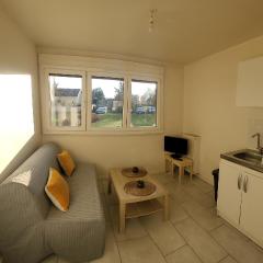 Studette en résidence arborée à 25min de Paris